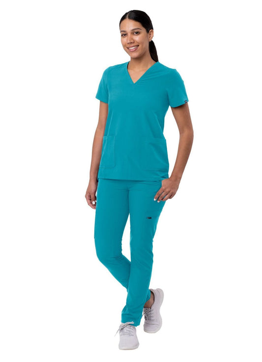 ADAR Addition Women's Go-Basic Scrub Set