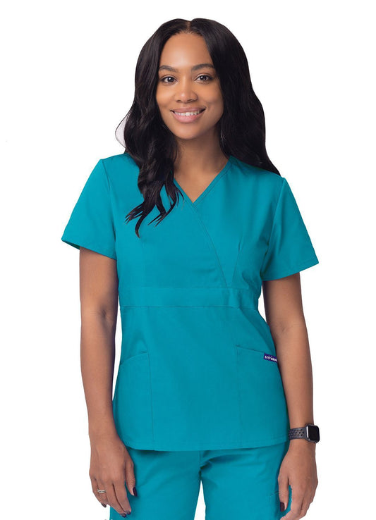 Sivvan Women's Mock Wrap Top/Cargo Pant Scrub Set